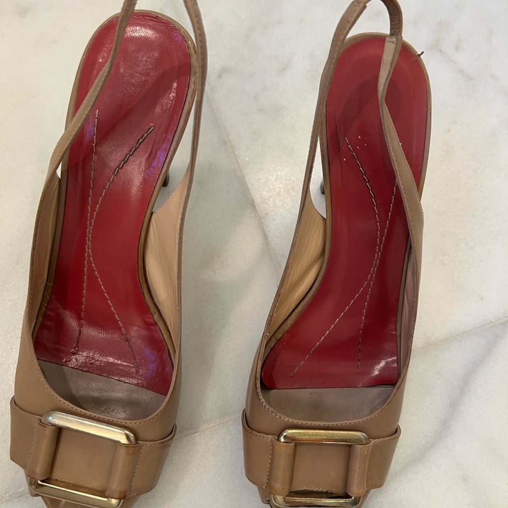 Kate Spade Tan and Red Slingback Heels